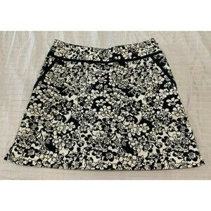LIZ GOLF WOMENS SKIRT SKORT WITH BUILT SHORTS SIZE 4
